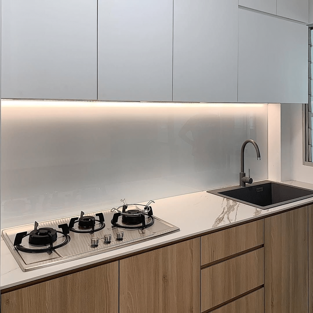 Tempered Glass Stove Backsplash